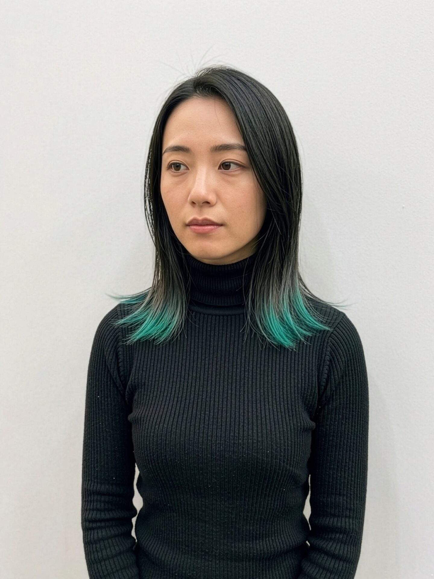 黒髪デザインカラー